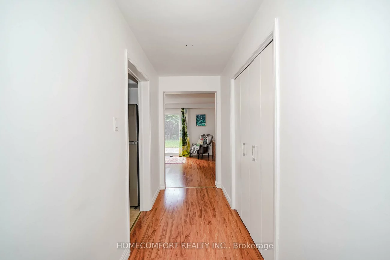 8, Topaz, Bayview Woods-Steeles, Toronto