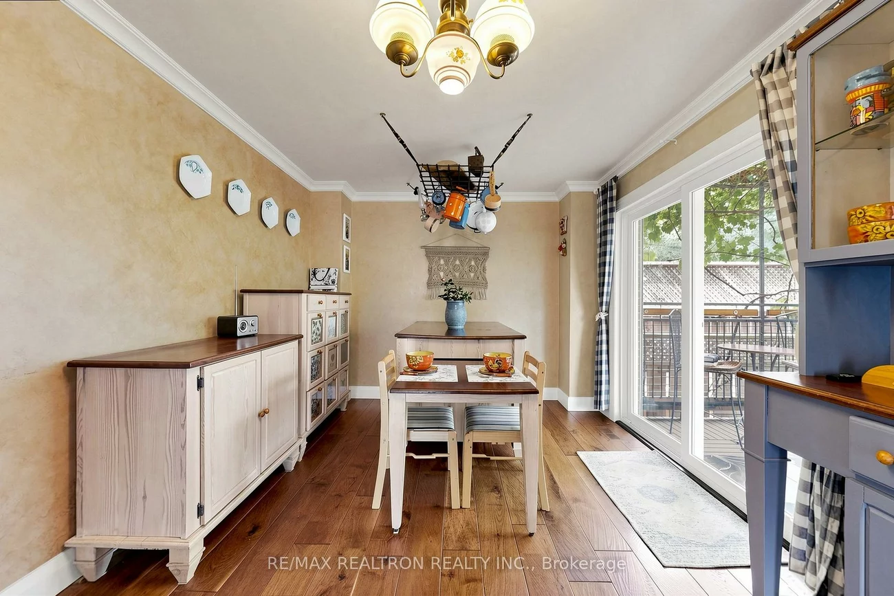 8, Cassandra, Parkwoods-Donalda, Toronto