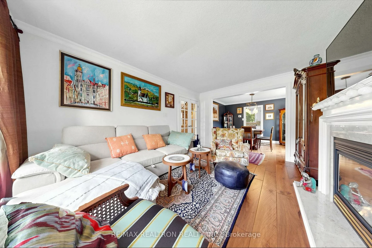 8, Cassandra, Parkwoods-Donalda, Toronto
