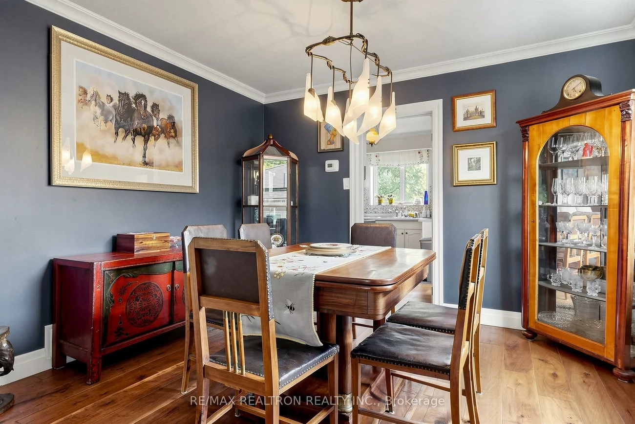 8, Cassandra, Parkwoods-Donalda, Toronto