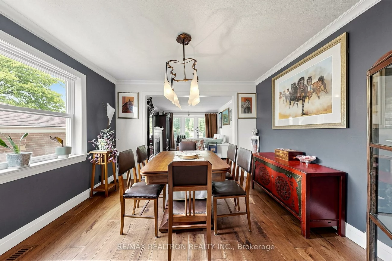 8, Cassandra, Parkwoods-Donalda, Toronto
