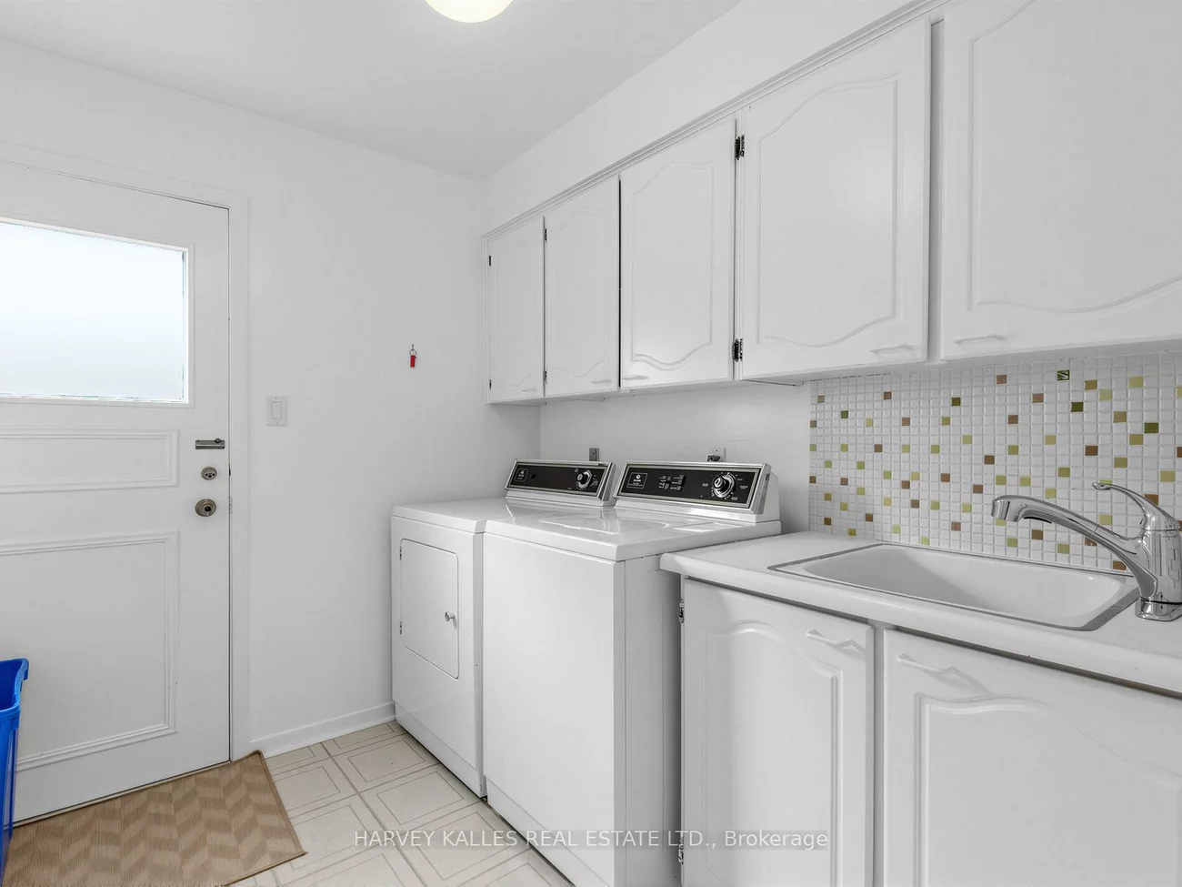 89, Ames, Banbury-Don Mills, Toronto
