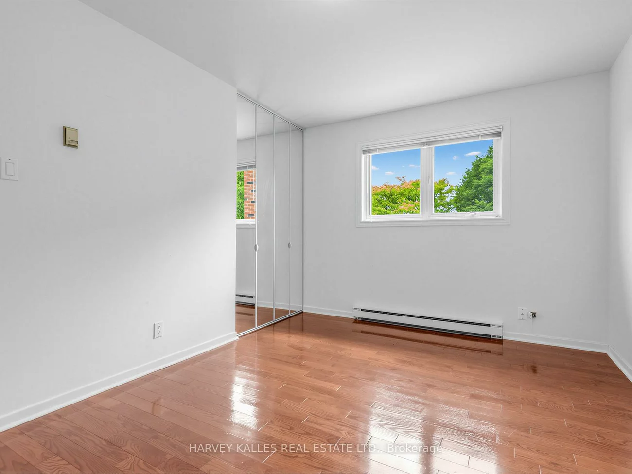 89, Ames, Banbury-Don Mills, Toronto