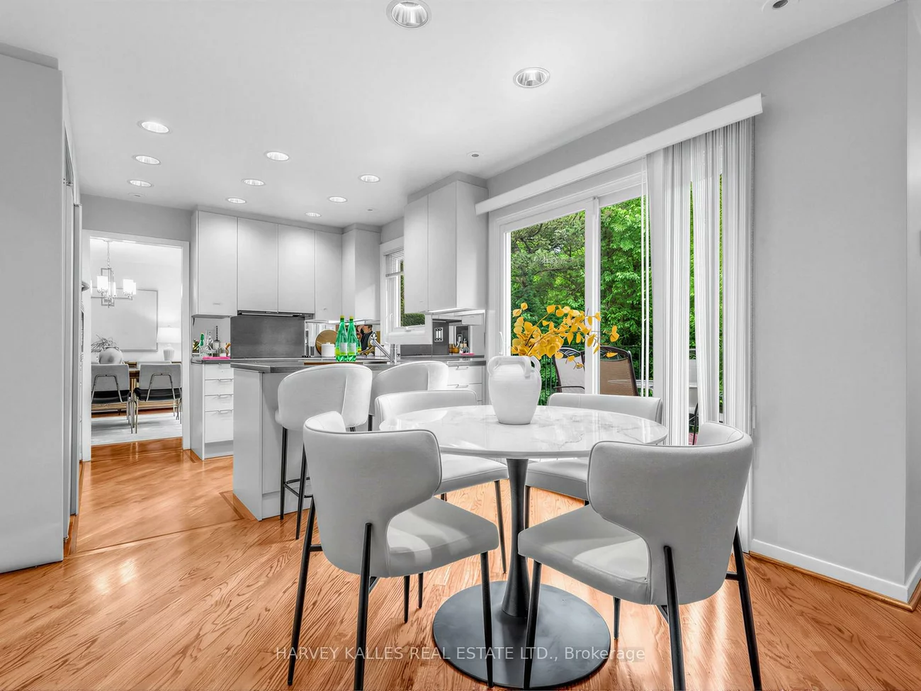 89, Ames, Banbury-Don Mills, Toronto