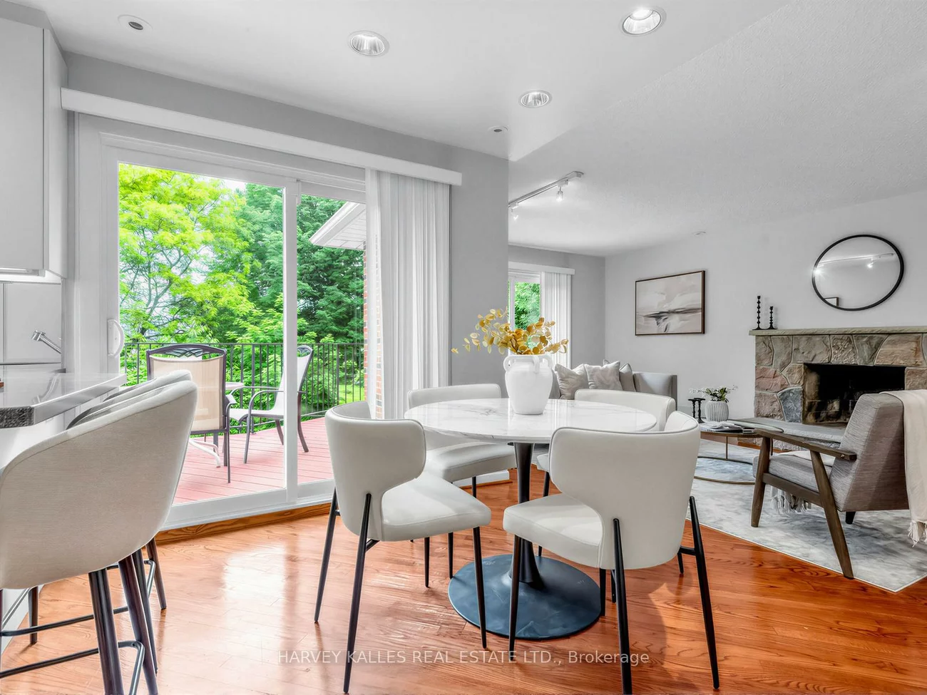 89, Ames, Banbury-Don Mills, Toronto