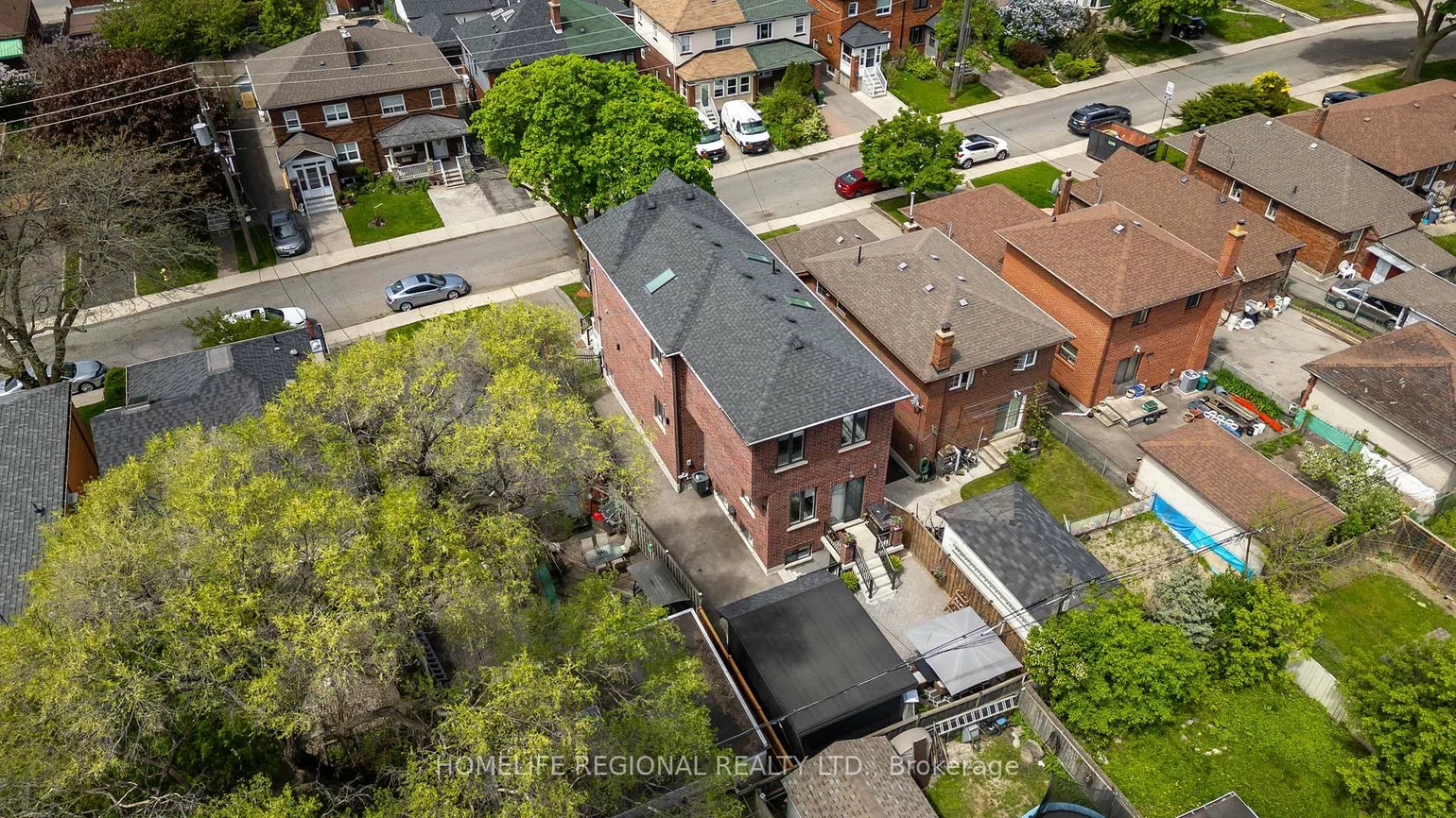 313, Robina, Oakwood Village, Toronto