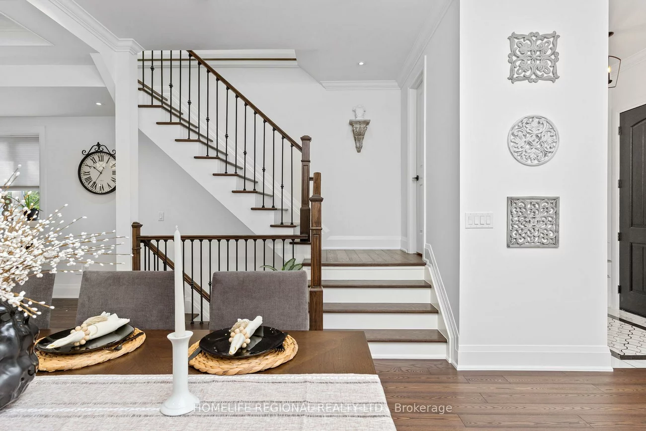 313, Robina, Oakwood Village, Toronto