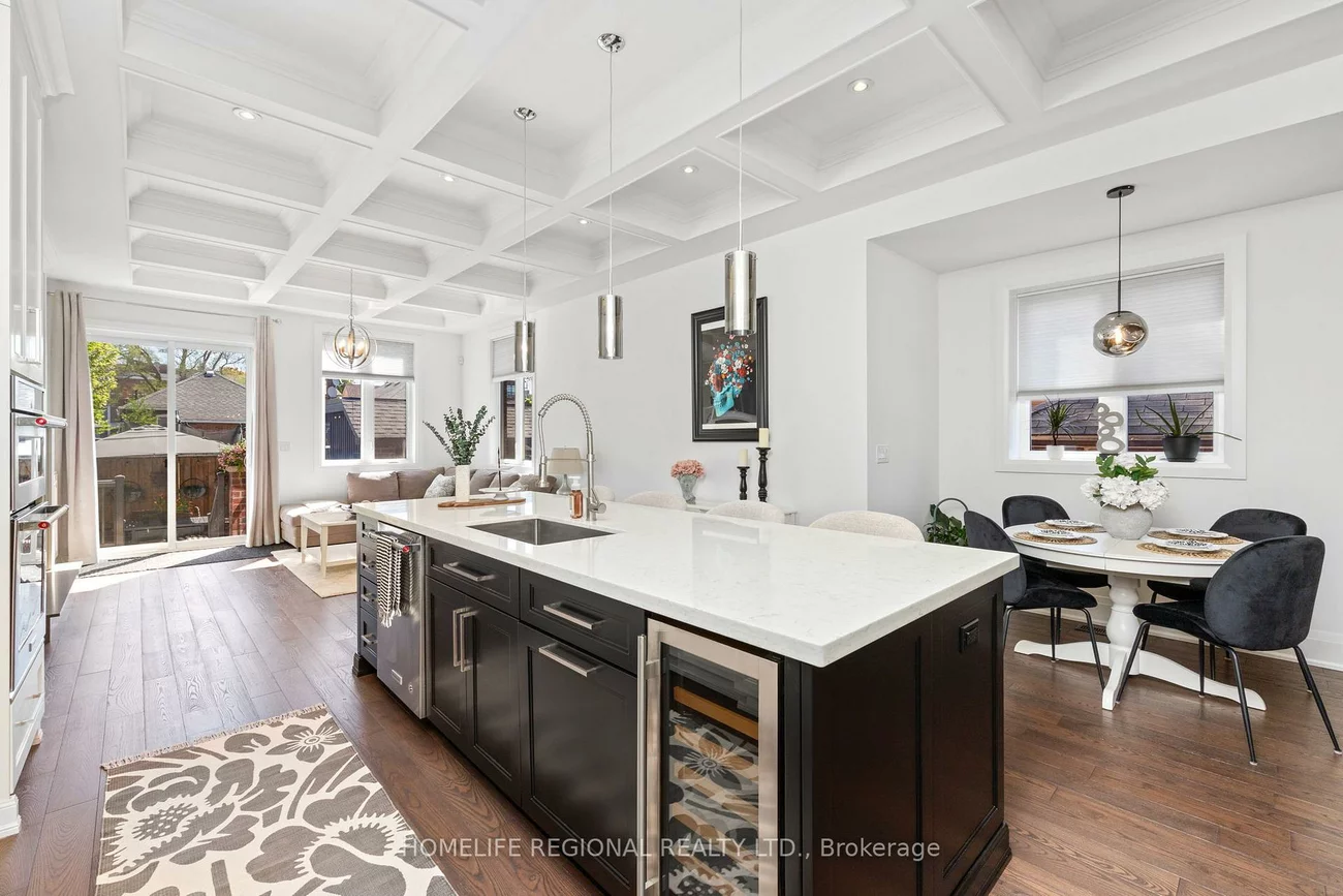 313, Robina, Oakwood Village, Toronto
