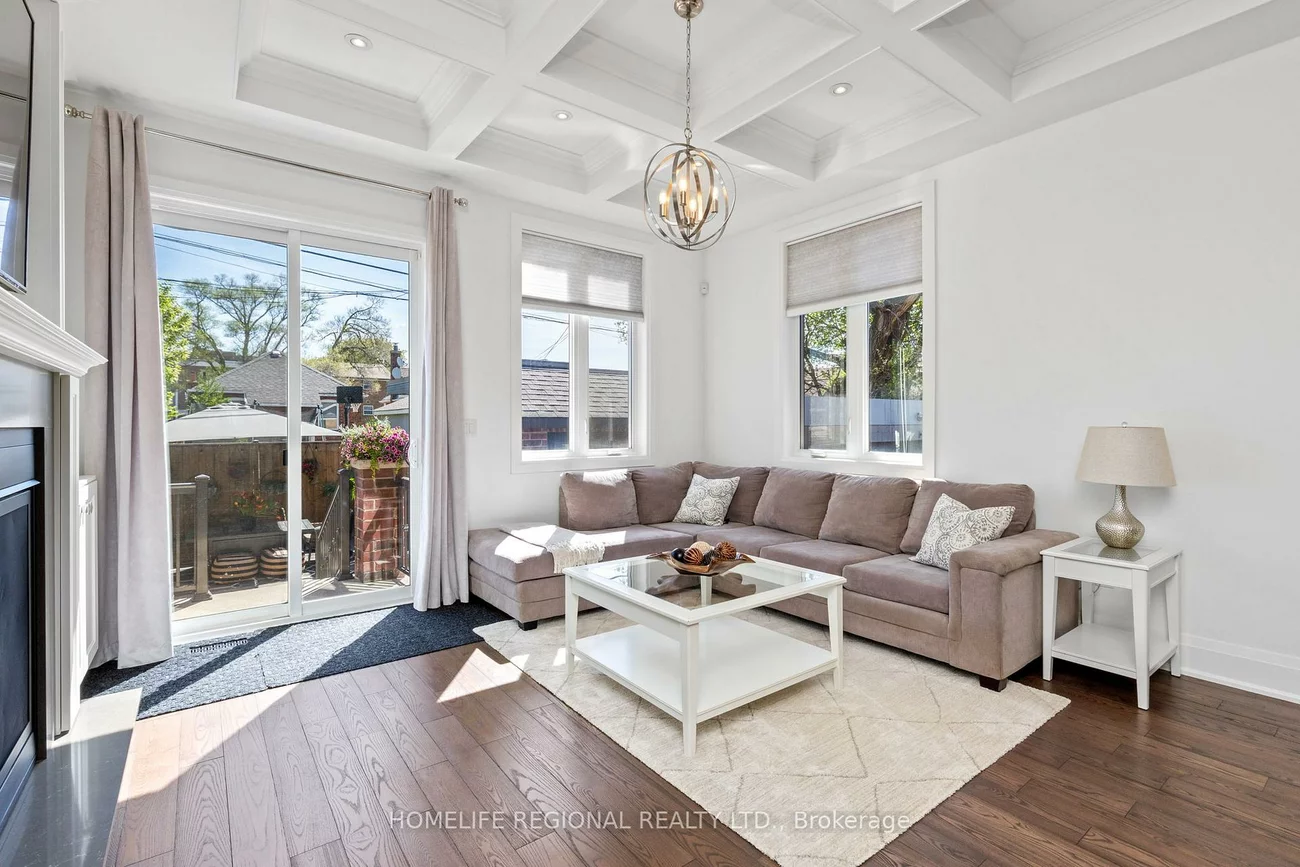 313, Robina, Oakwood Village, Toronto