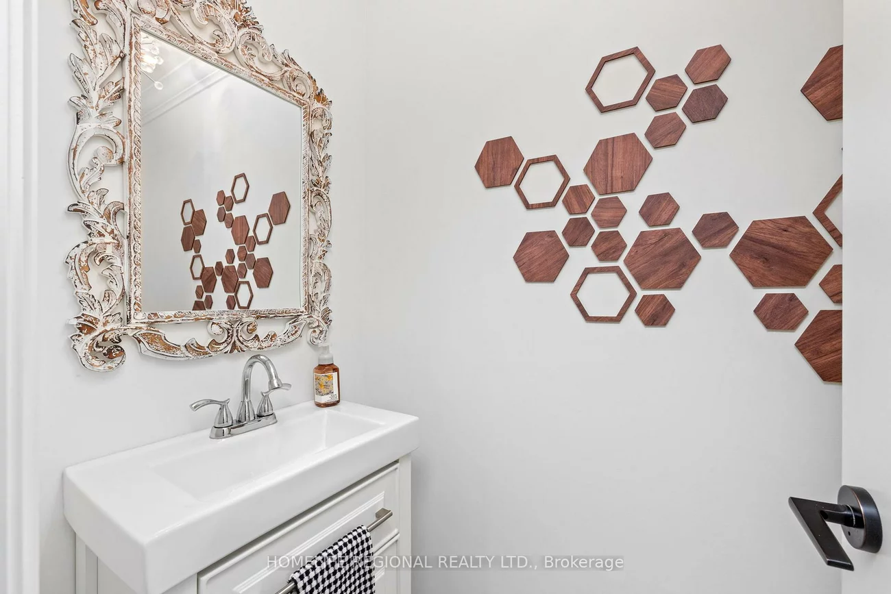 313, Robina, Oakwood Village, Toronto