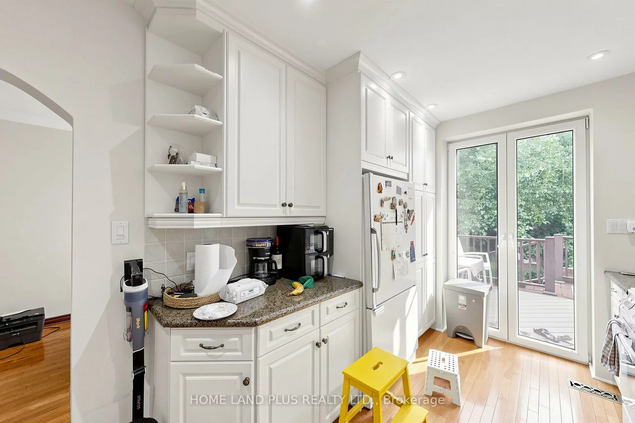 521, Hillsdale, Mount Pleasant East, Toronto