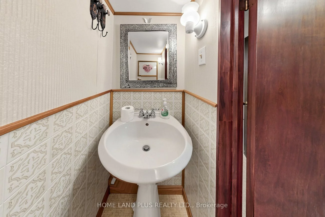 521, Hillsdale, Mount Pleasant East, Toronto