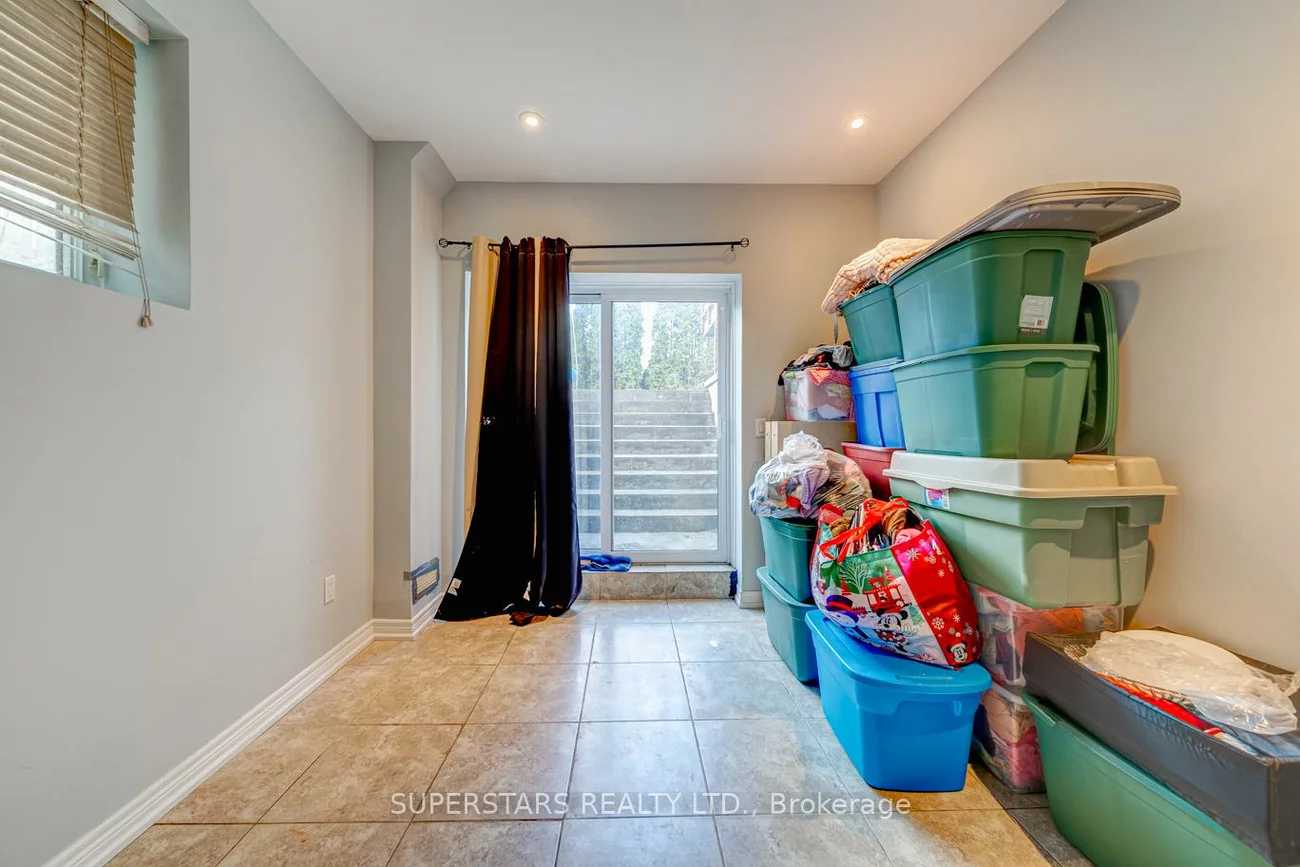 176, Homewood, Newtonbrook West, Toronto
