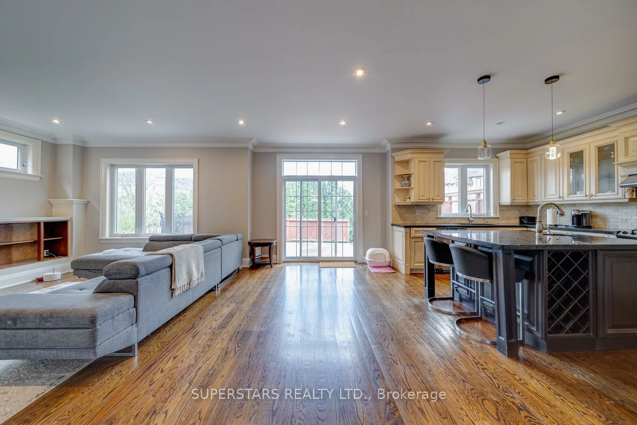 176, Homewood, Newtonbrook West, Toronto