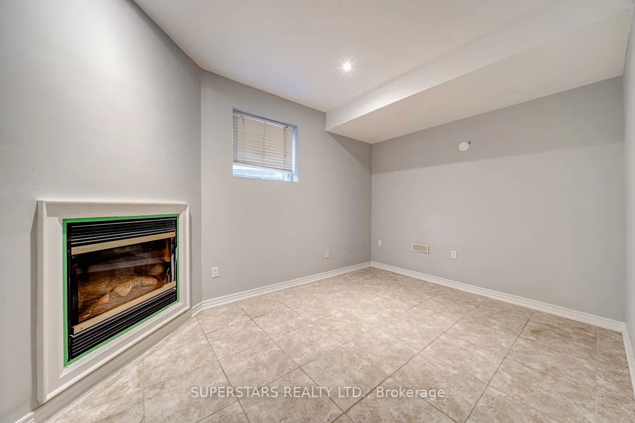 176, Homewood, Newtonbrook West, Toronto
