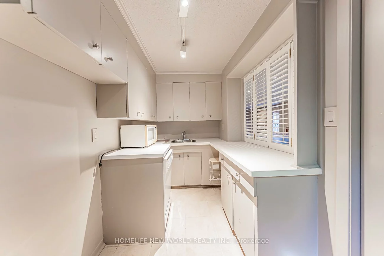 1, Campbell, Bridle Path-Sunnybrook-York Mills, Toronto