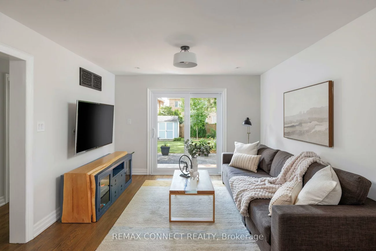 52, Angus, Don Valley Village, Toronto
