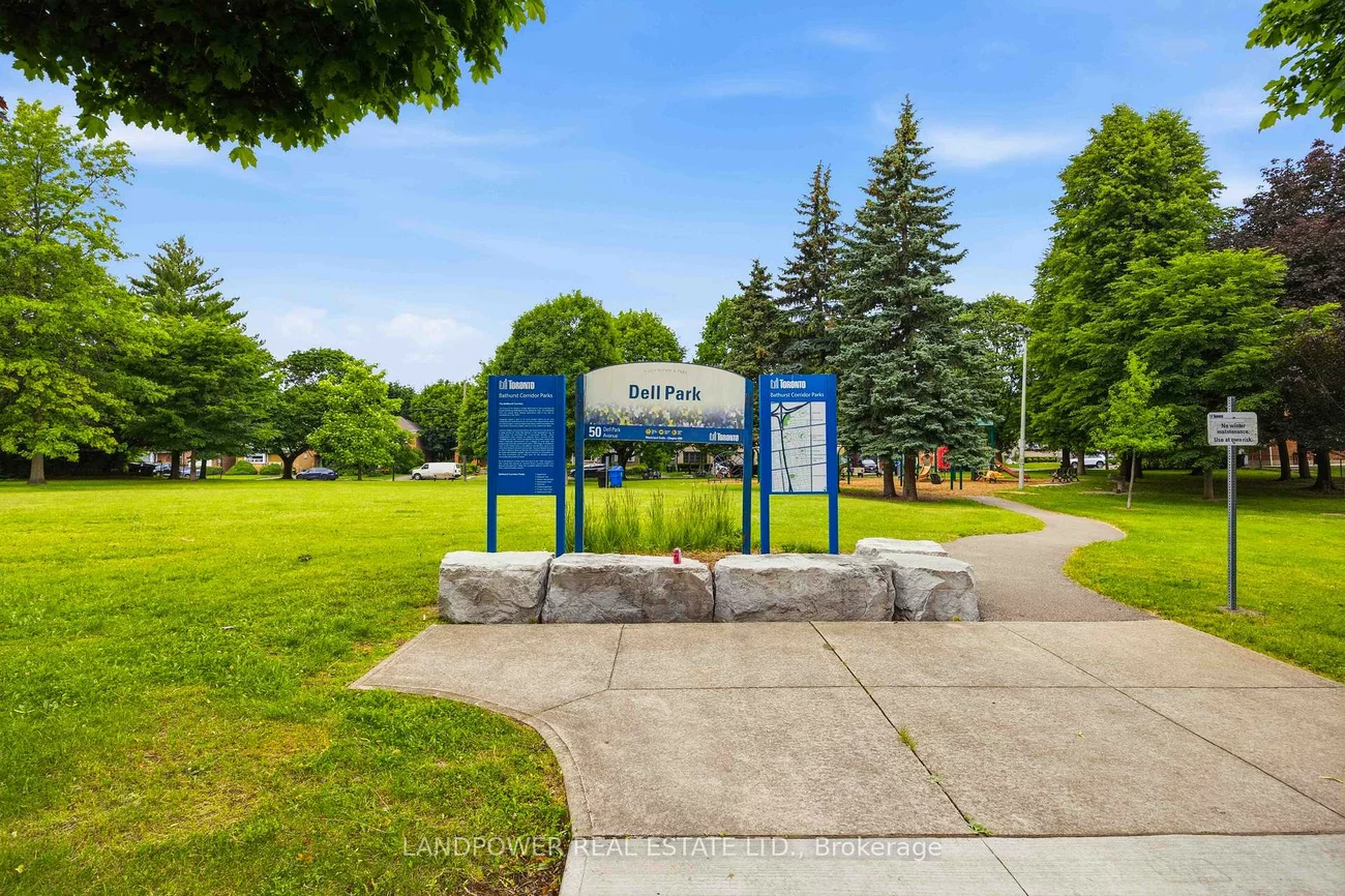 549, Lawrence, Englemount-Lawrence, Toronto