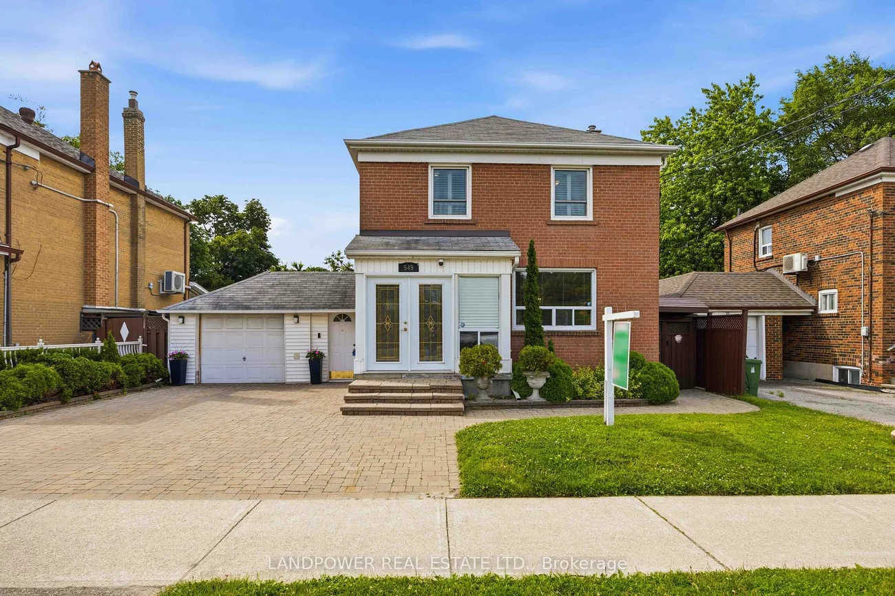 549, Lawrence, Englemount-Lawrence, Toronto