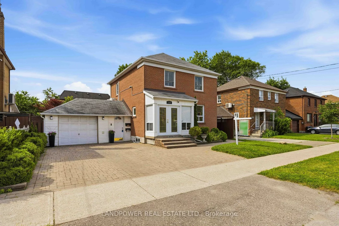 549, Lawrence, Englemount-Lawrence, Toronto