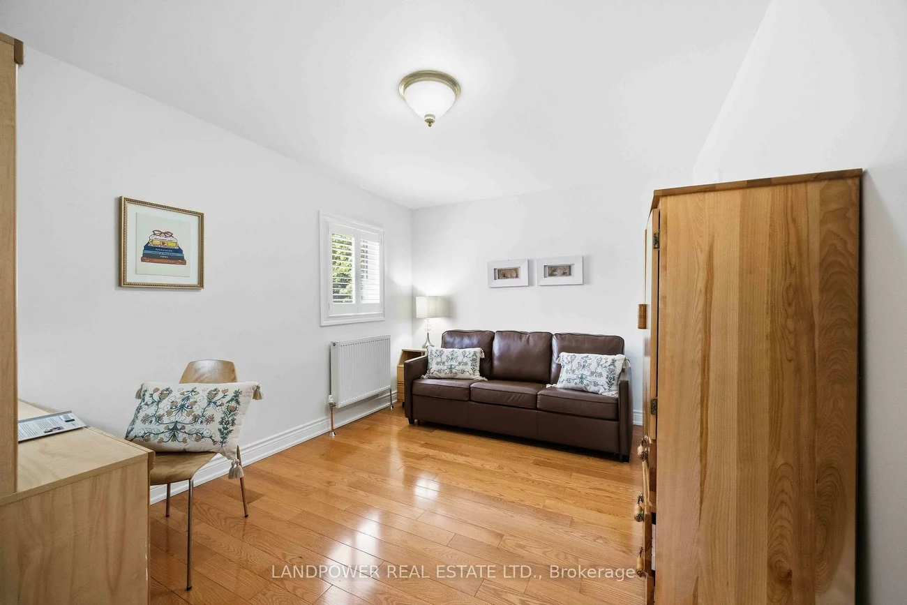 549, Lawrence, Englemount-Lawrence, Toronto