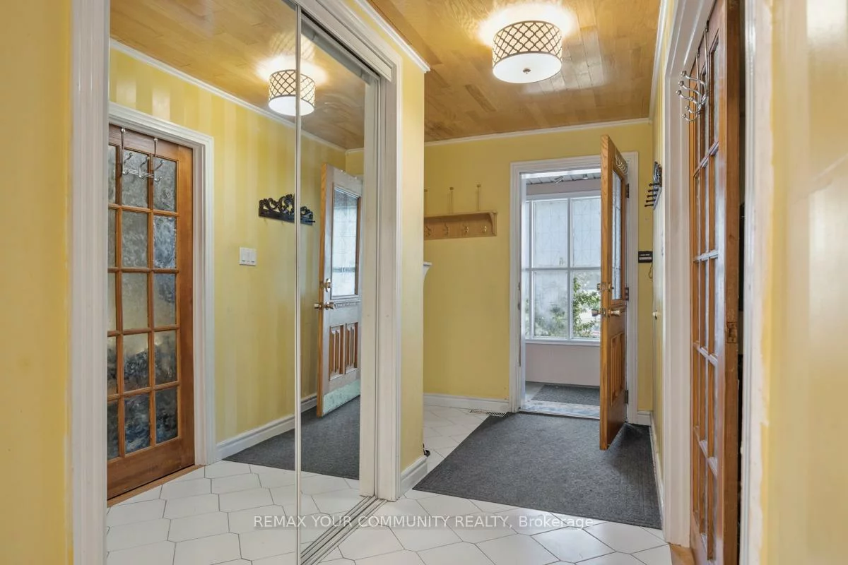 39, Cadillac, Clanton Park, Toronto