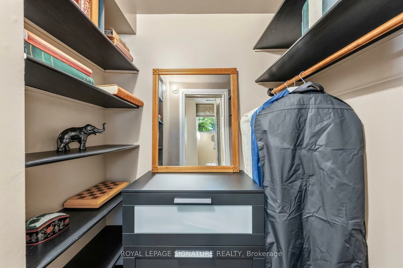 29, Farmcote, Banbury-Don Mills, Toronto