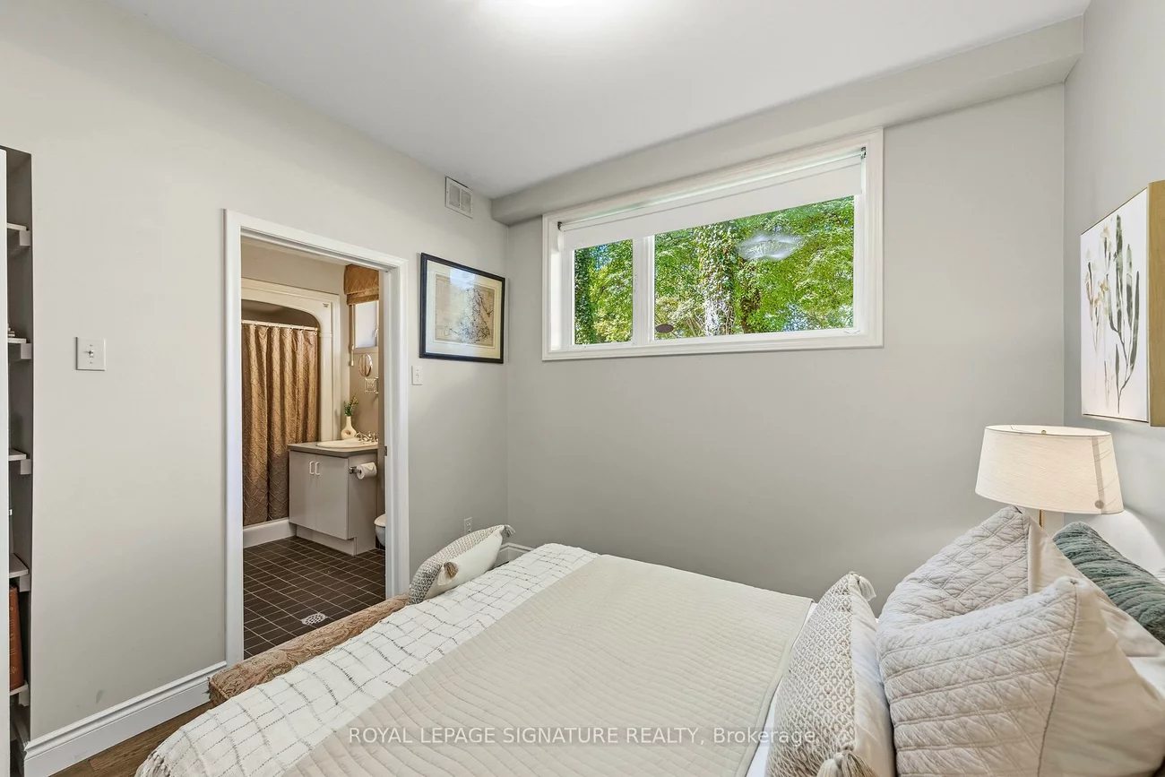 29, Farmcote, Banbury-Don Mills, Toronto