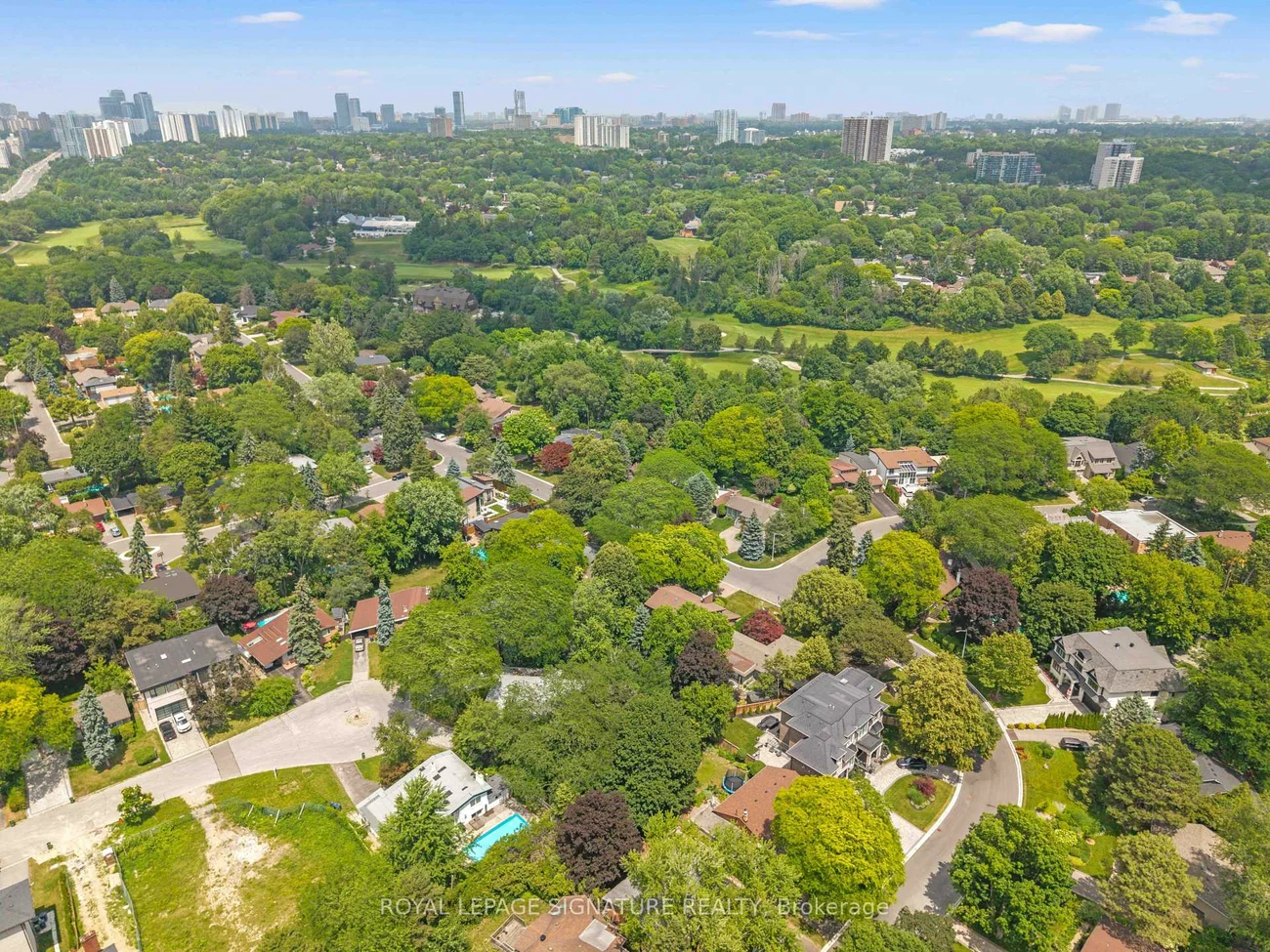 29, Farmcote, Banbury-Don Mills, Toronto