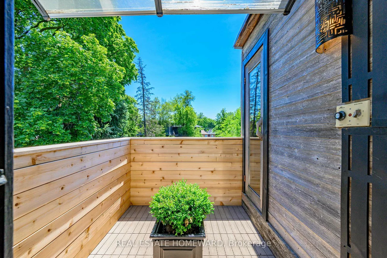 157, Ranleigh, Lawrence Park North, Toronto