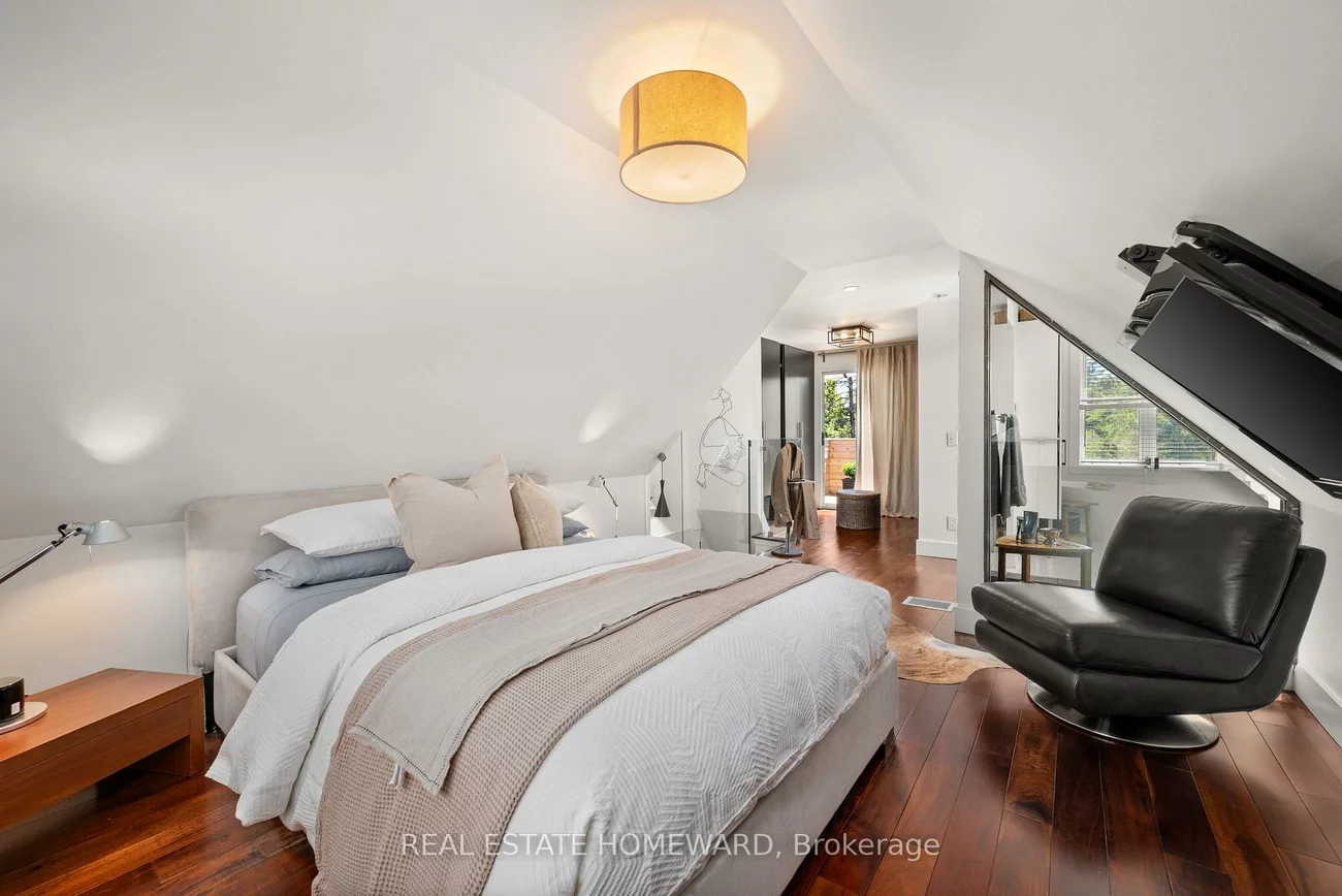157, Ranleigh, Lawrence Park North, Toronto