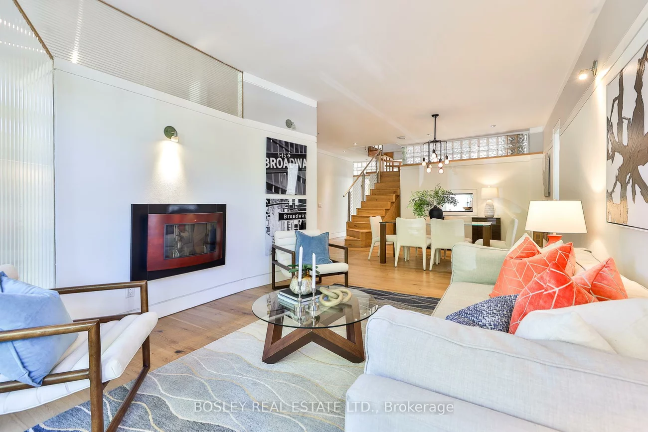 301, Keewatin, Mount Pleasant East, Toronto