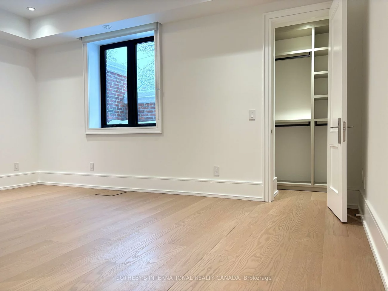734, Avenue, Forest Hill South, Toronto