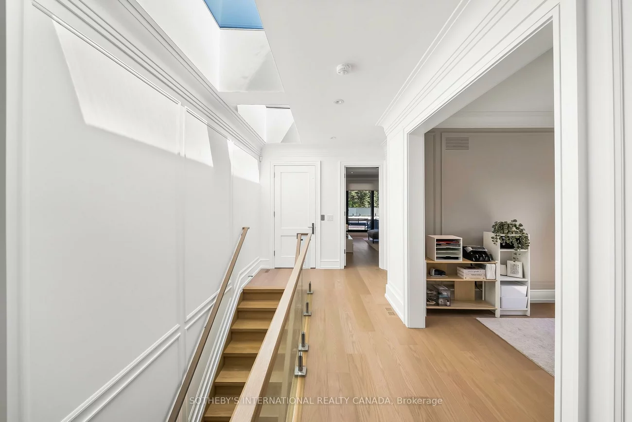 734, Avenue, Forest Hill South, Toronto