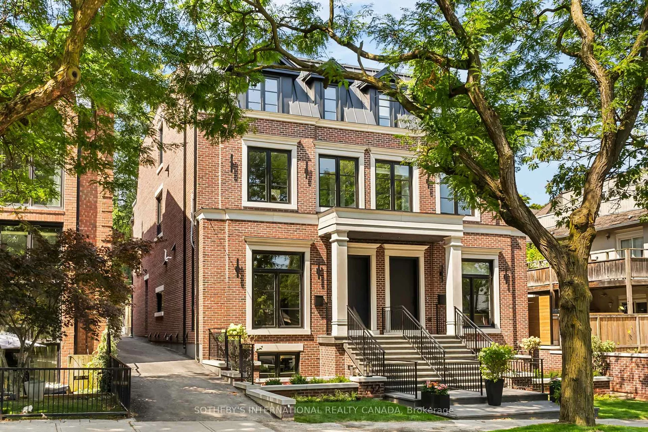 734, Avenue, Forest Hill South, Toronto