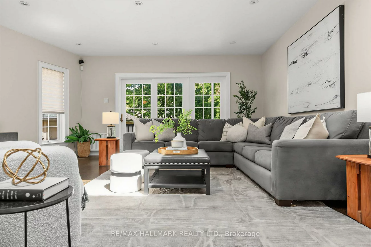 26, Mcnairn, Lawrence Park North, Toronto