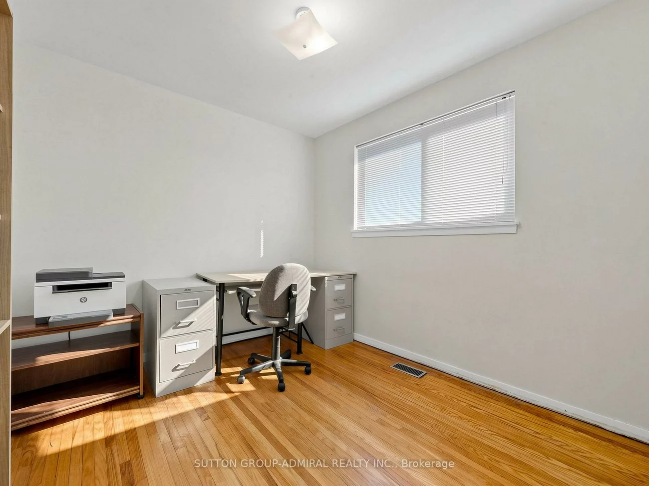 126, Chelmsford, Newtonbrook West, Toronto