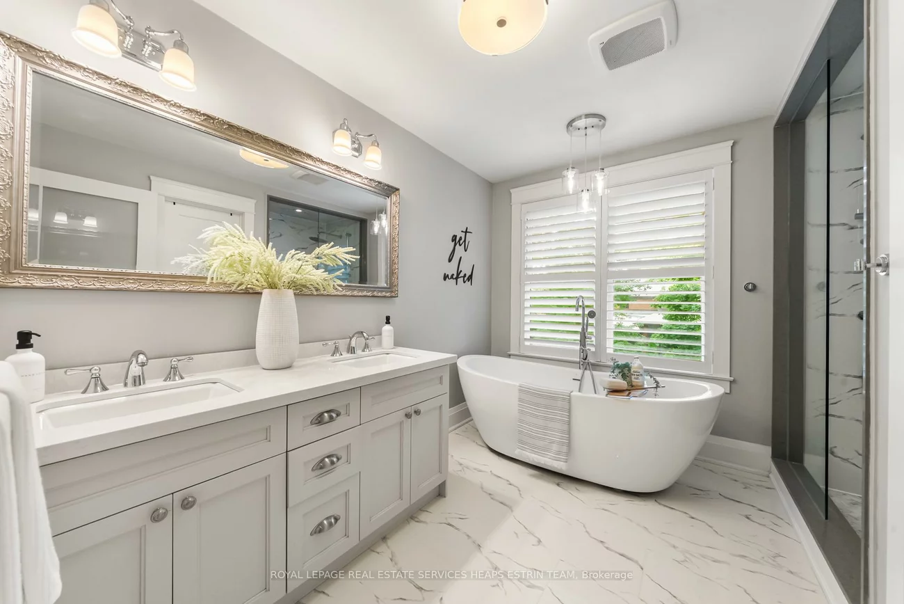 17, Noel, Leaside, Toronto