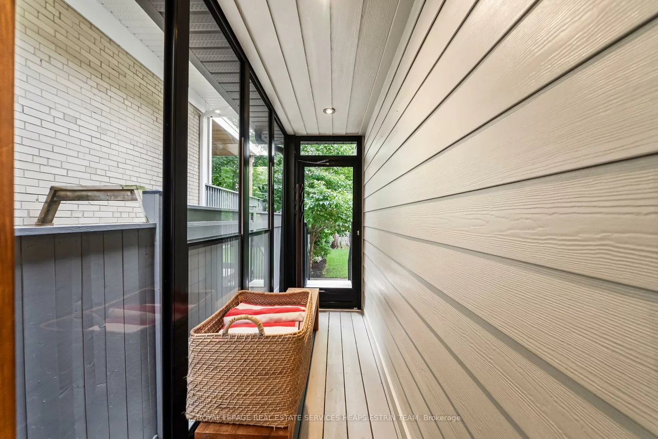 17, Noel, Leaside, Toronto