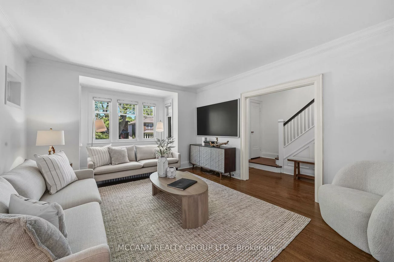 111, Chudleigh, Lawrence Park South, Toronto