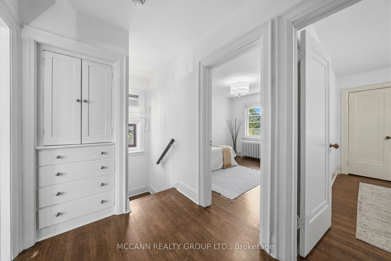 111, Chudleigh, Lawrence Park South, Toronto