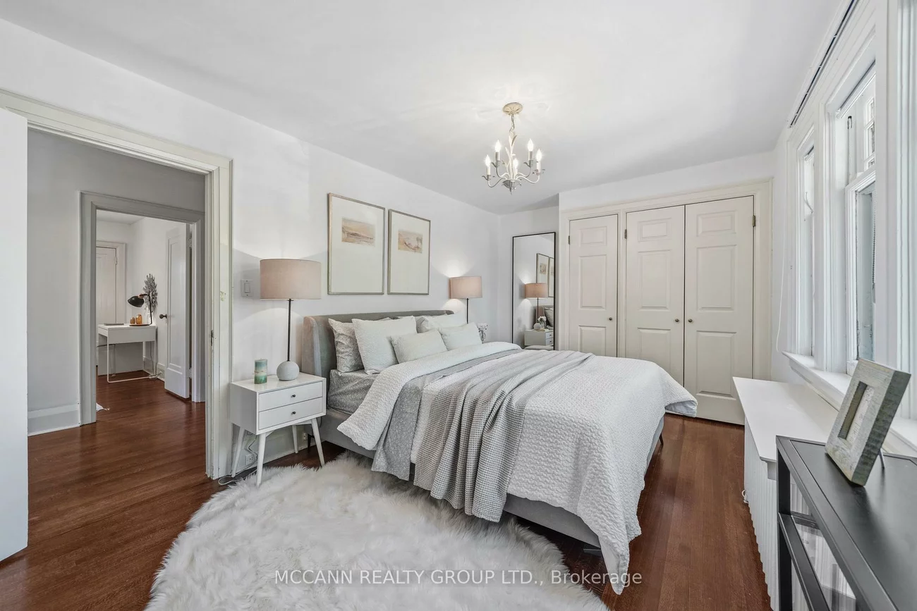 111, Chudleigh, Lawrence Park South, Toronto