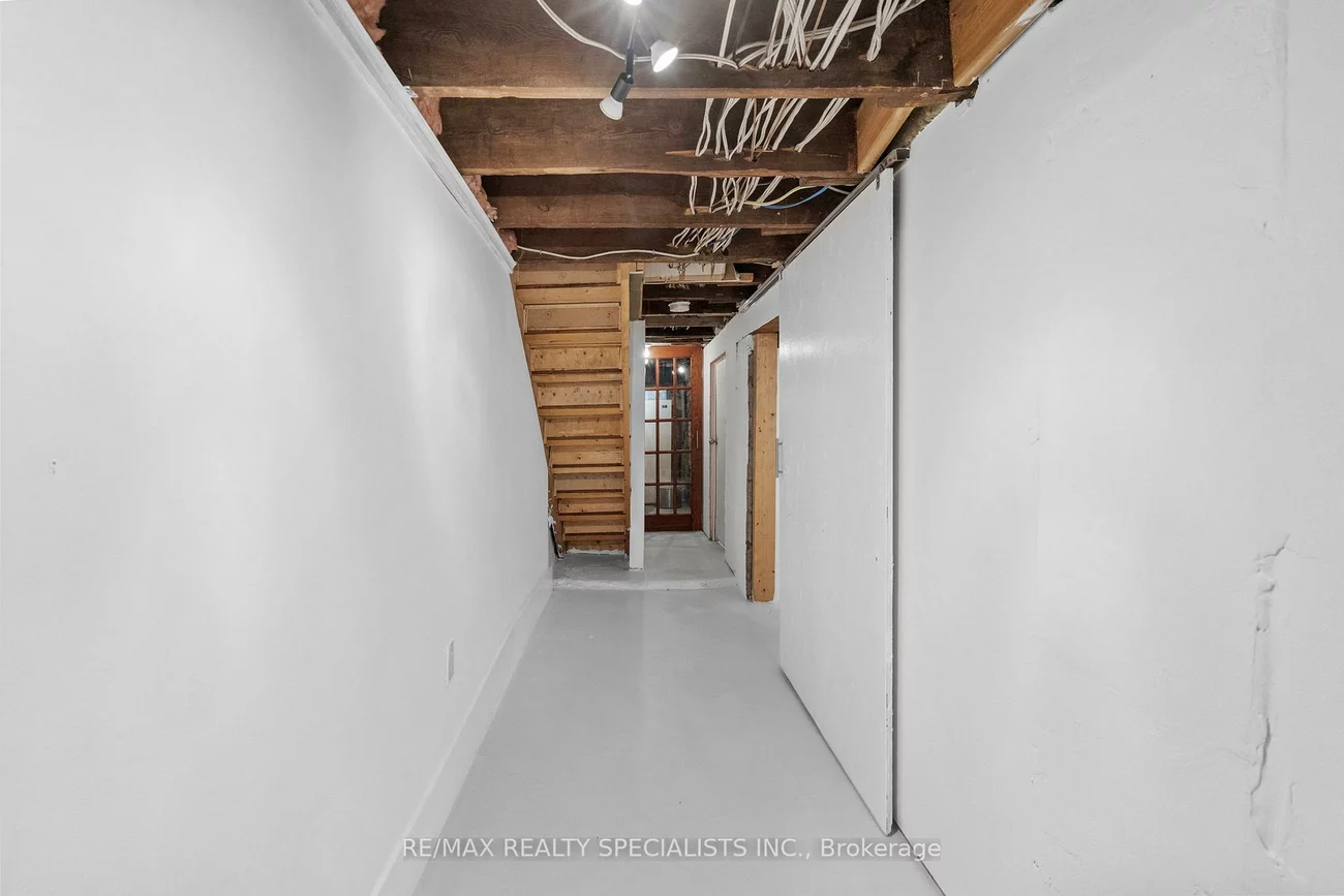 418, Ossington, Trinity-Bellwoods, Toronto