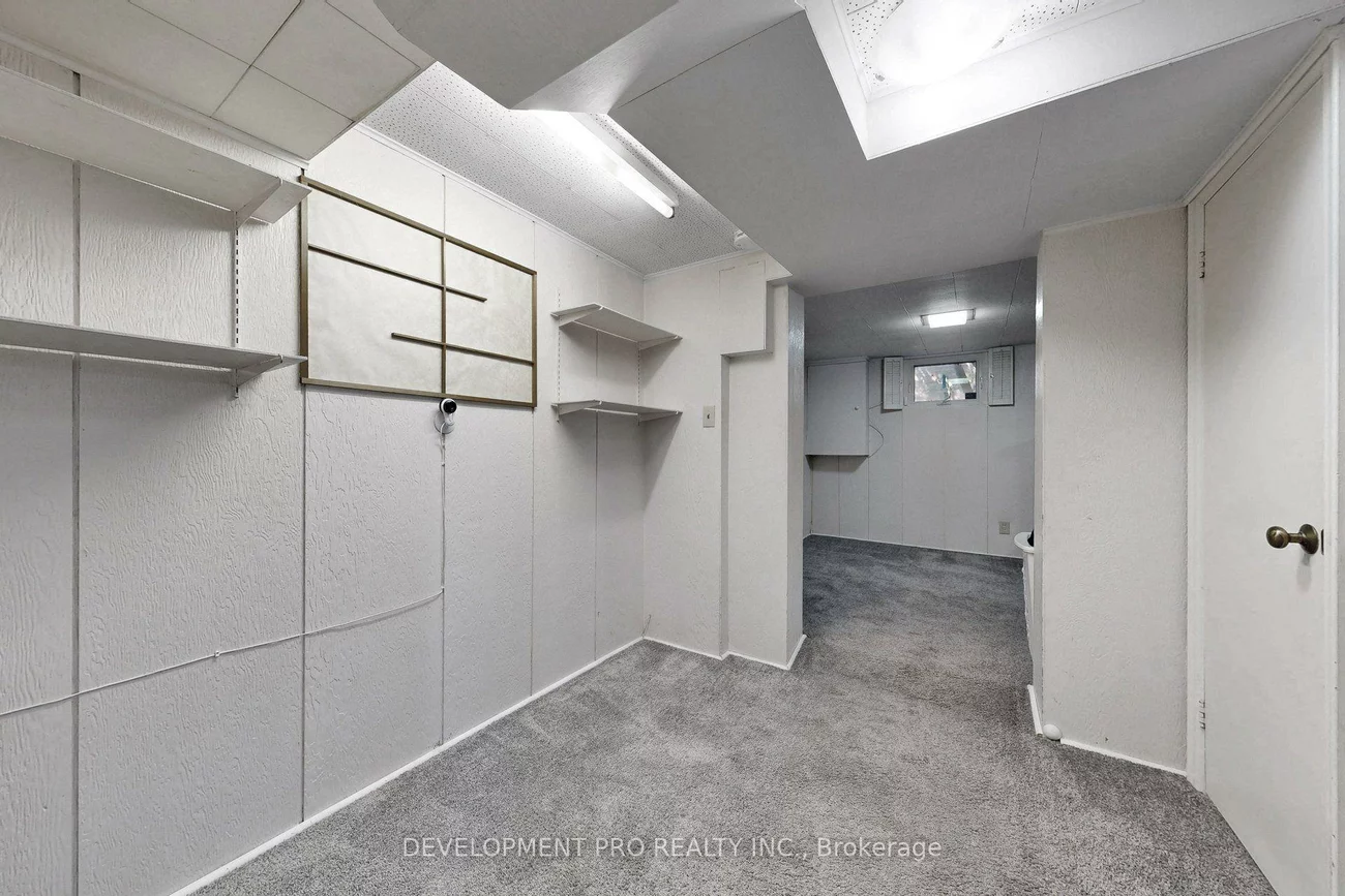 534, Deloraine, Bedford Park-Nortown, Toronto