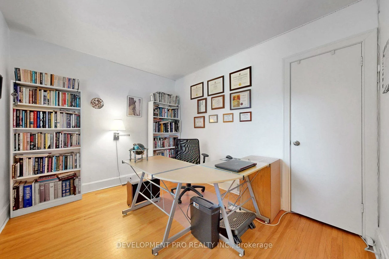 534, Deloraine, Bedford Park-Nortown, Toronto
