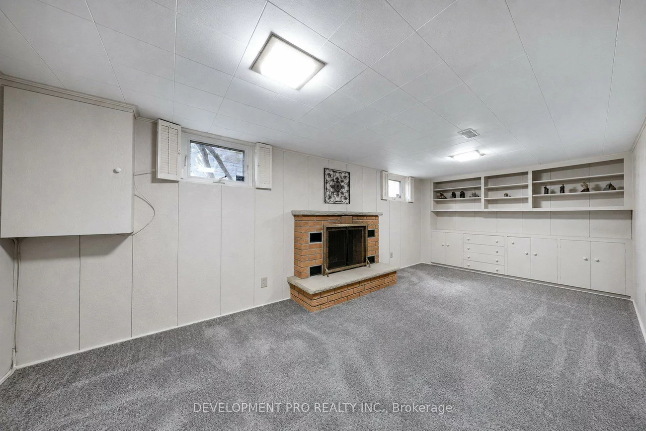 534, Deloraine, Bedford Park-Nortown, Toronto