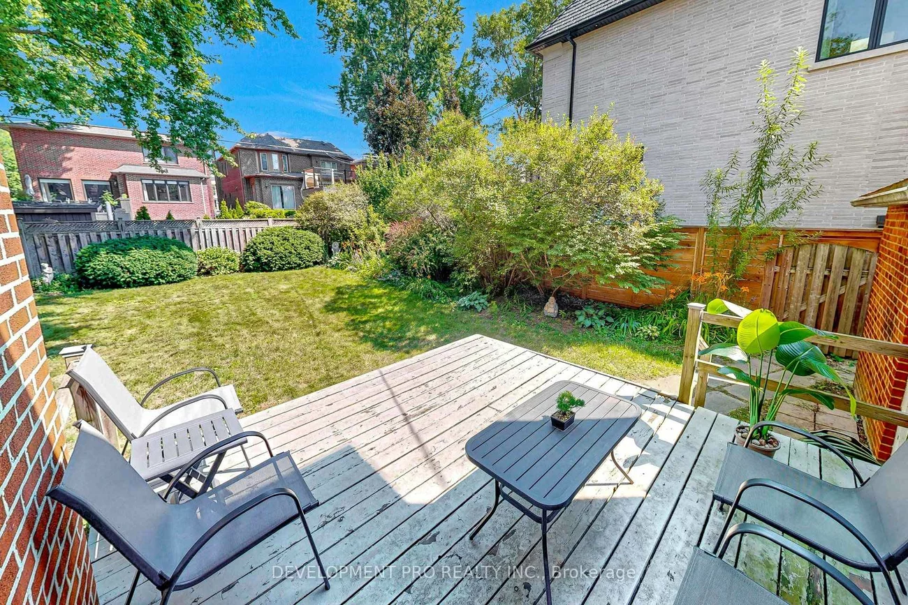 534, Deloraine, Bedford Park-Nortown, Toronto