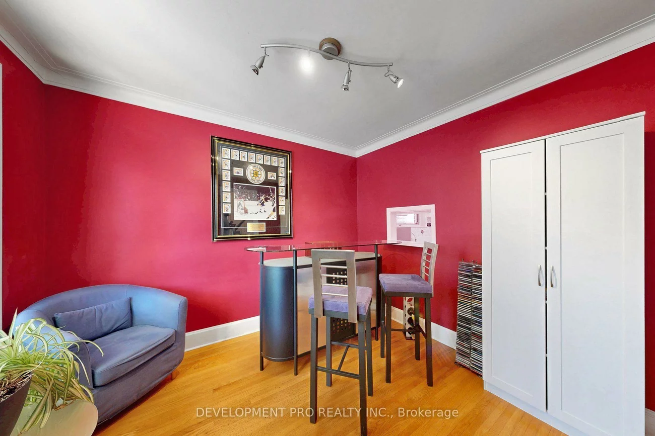 534, Deloraine, Bedford Park-Nortown, Toronto