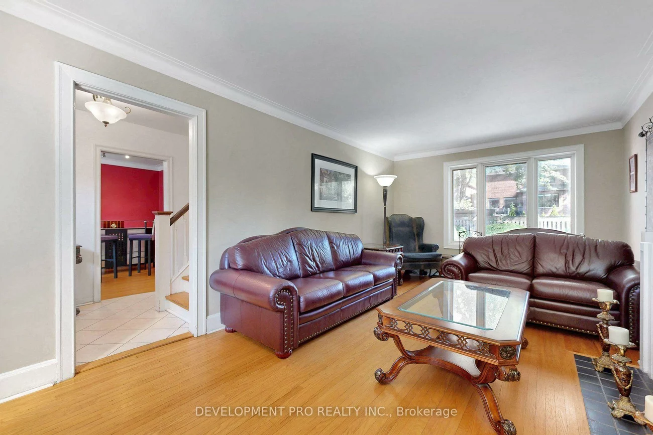 534, Deloraine, Bedford Park-Nortown, Toronto