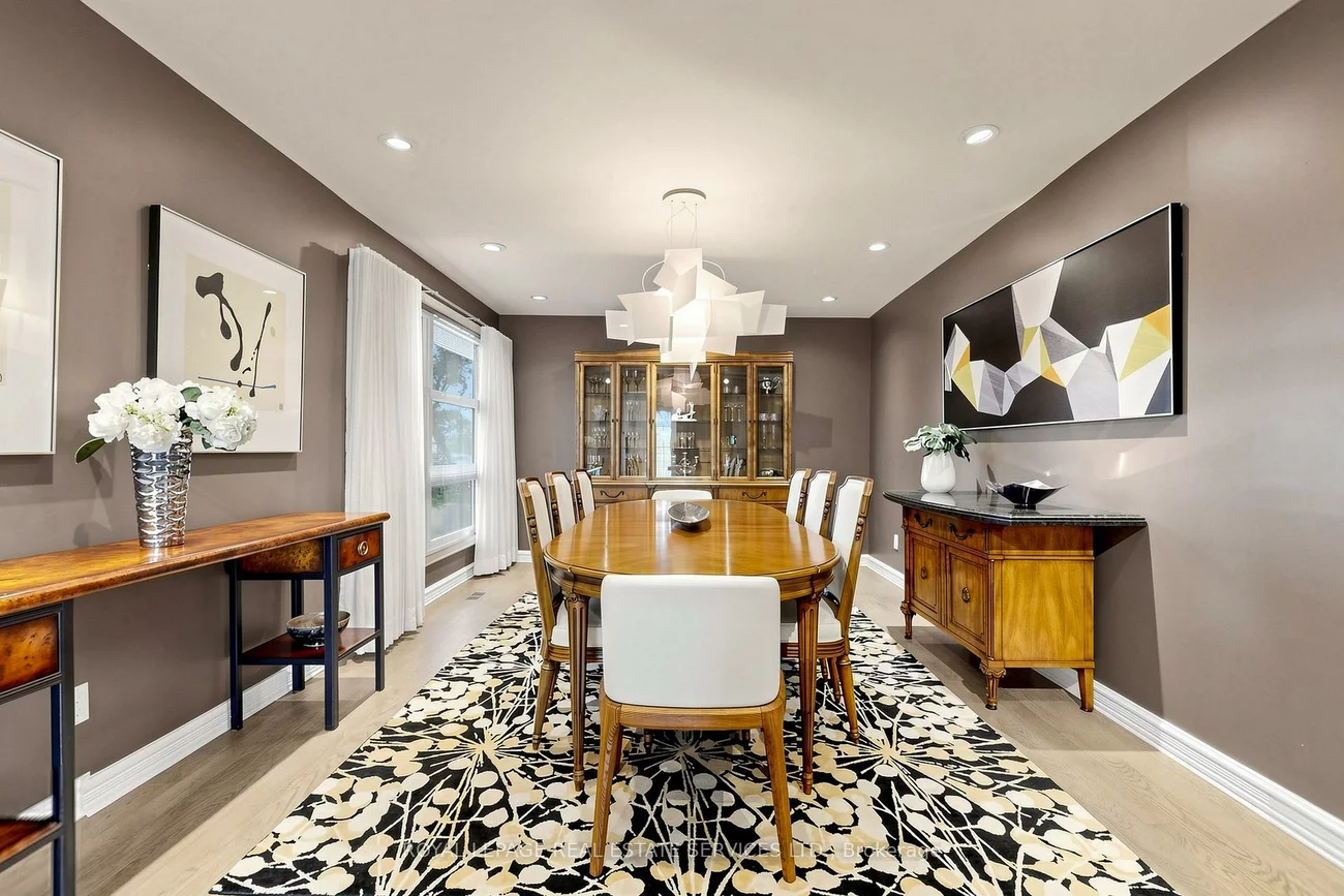 45, HOPPERTON, St. Andrew-Windfields, Toronto